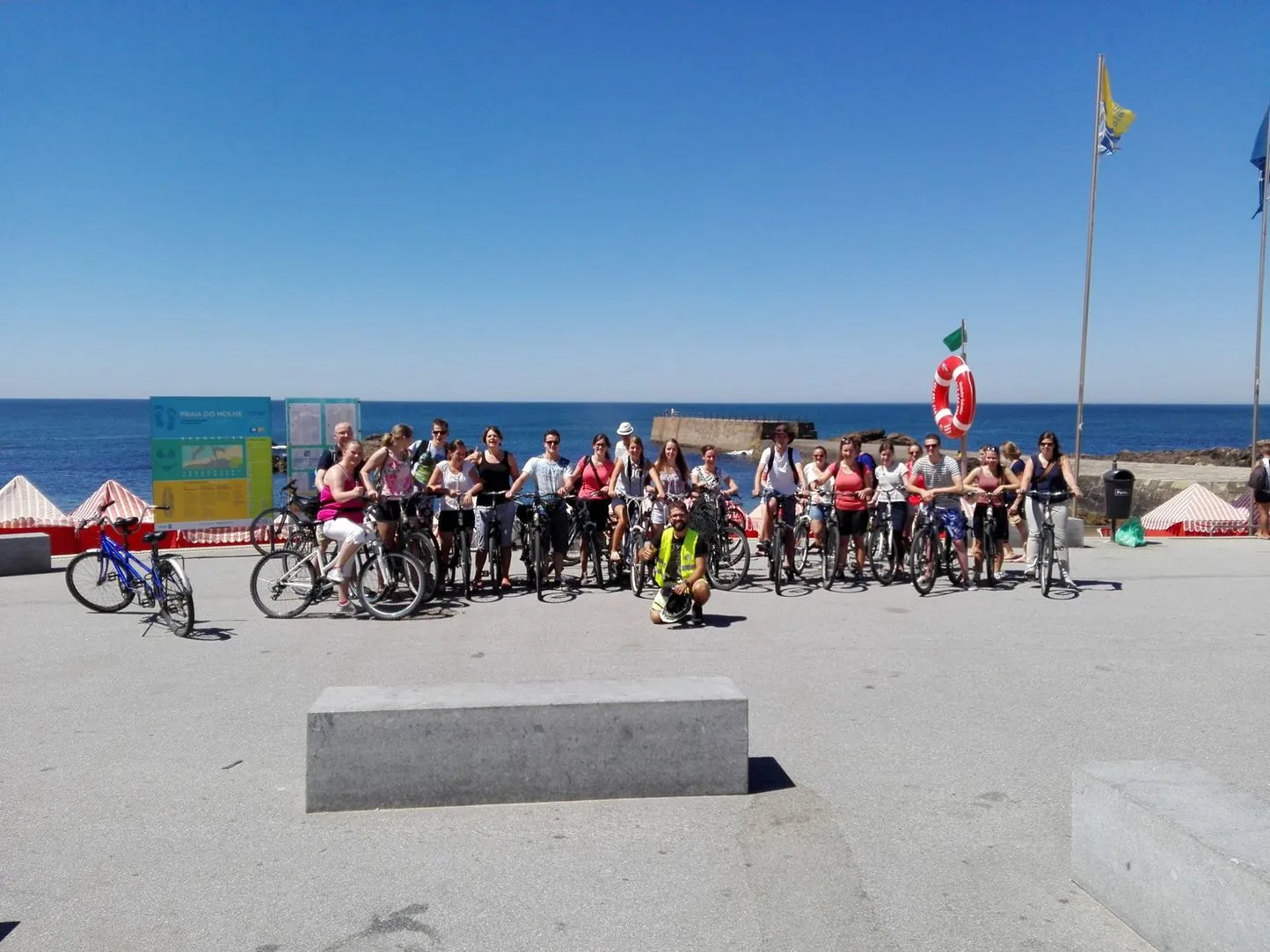 city bike tour near the river