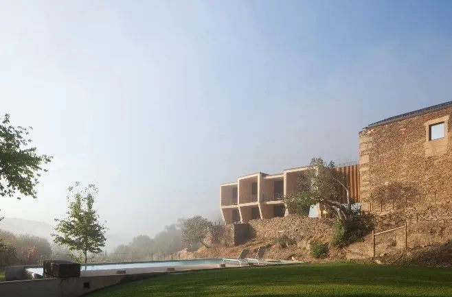 Colmeia Countryside Hotel