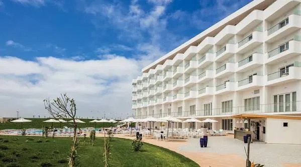 MH Peniche